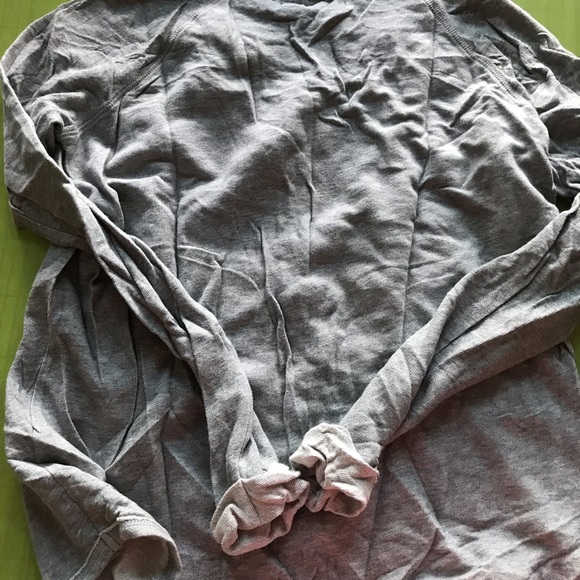 Eric+Lani. Long Sleeve. Sweatshirt. L. Sweet Deer. - Picture 4 of 4